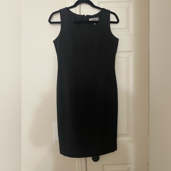 Kasper Petite Sleeveless Sheath Dress - Picture 1 of 3